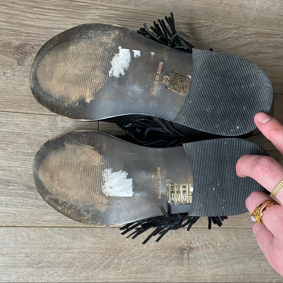 Black fringed leather booties - Picture 5 of 15